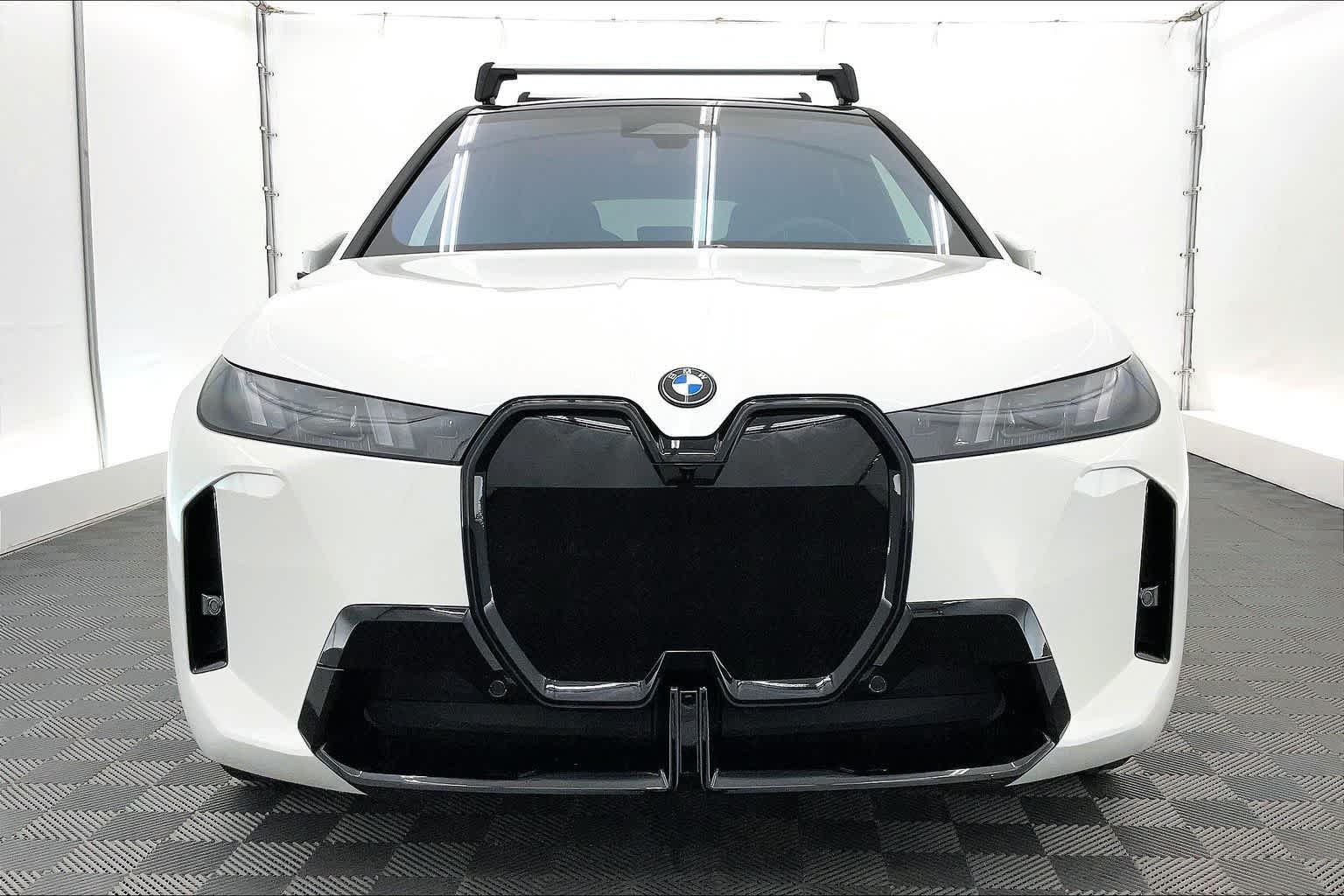 2026 BMW iX xDrive45