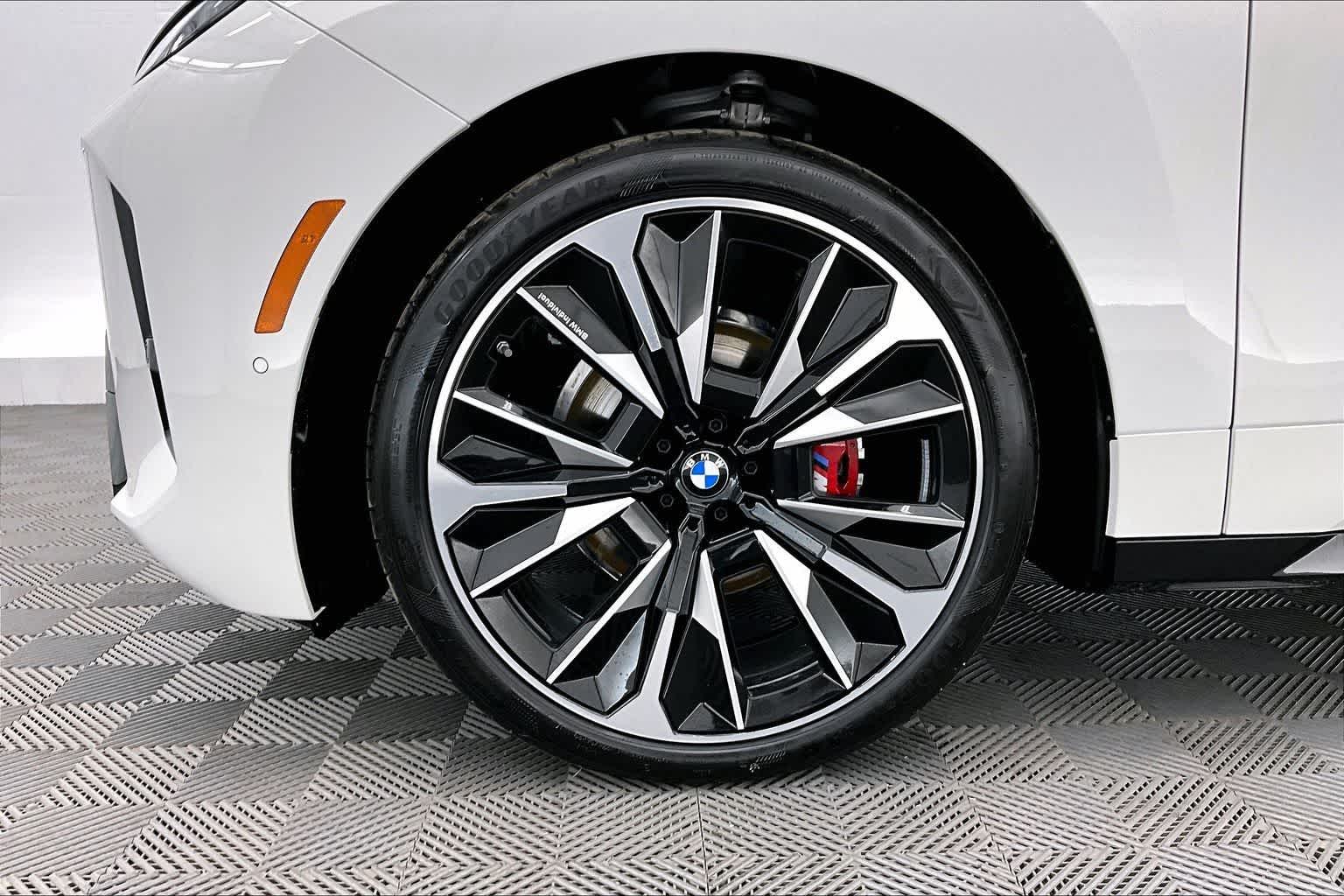 2026 BMW iX xDrive45