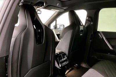 2026 BMW iX xDrive45