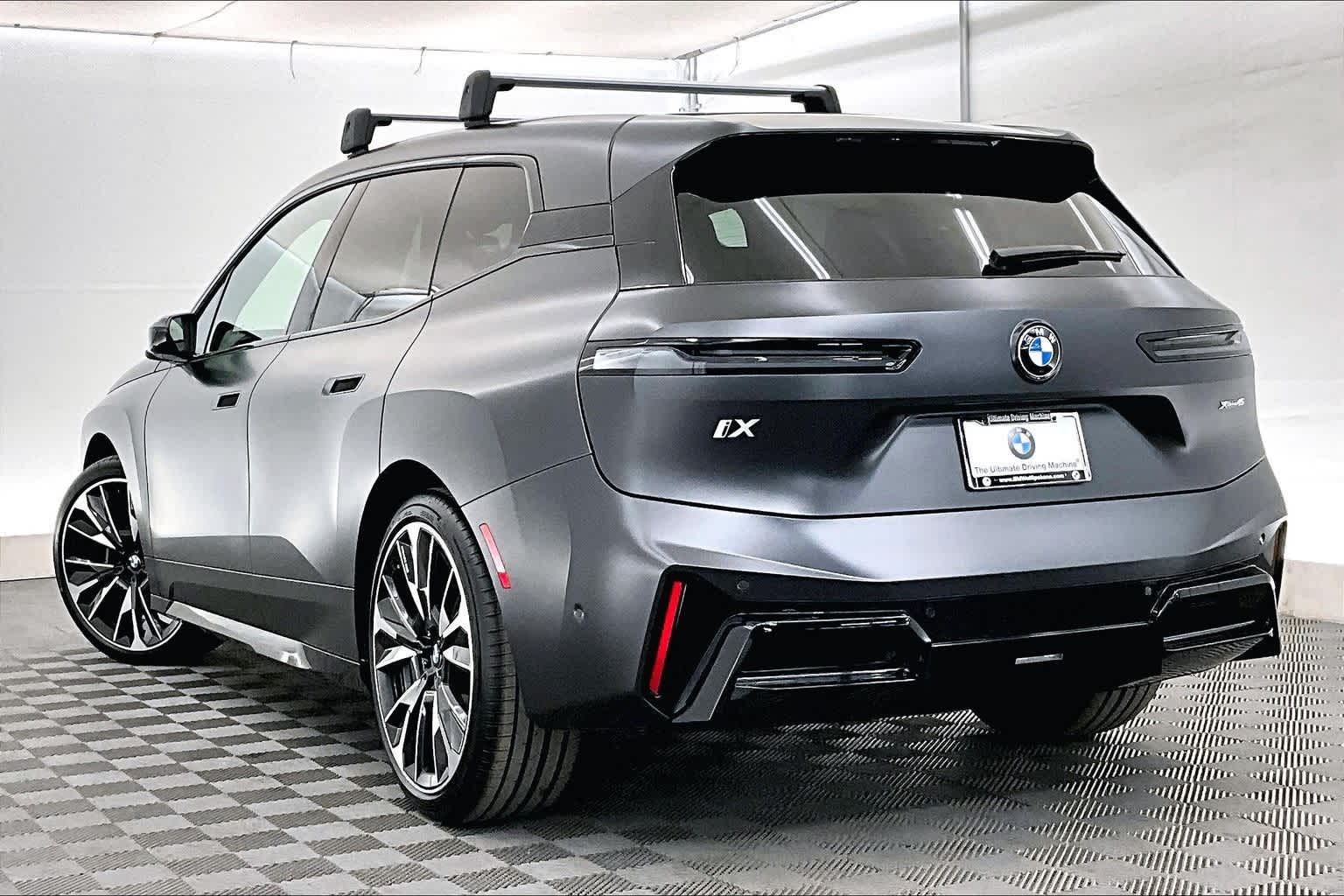 2026 BMW iX xDrive45