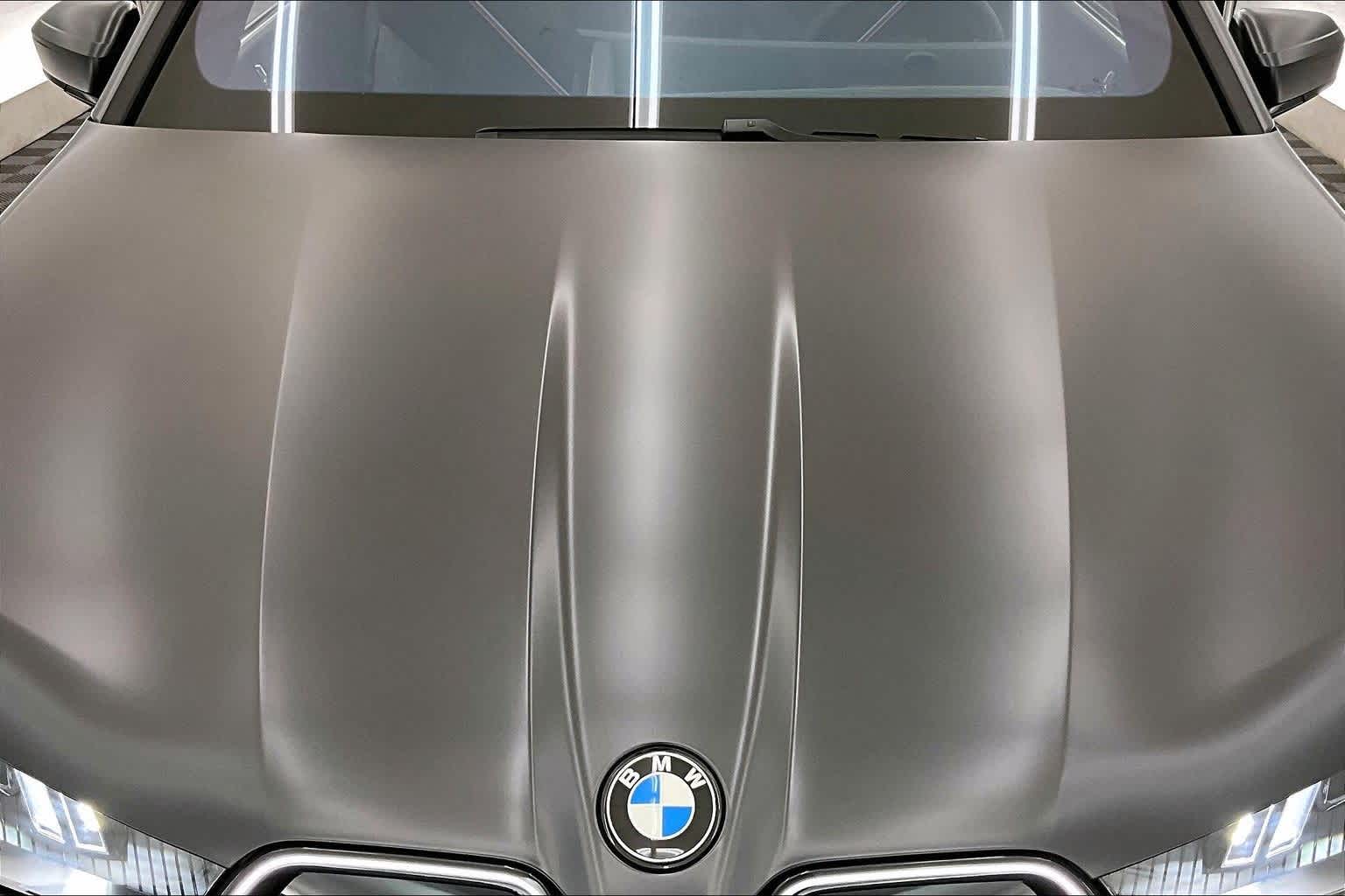 2026 BMW iX xDrive45