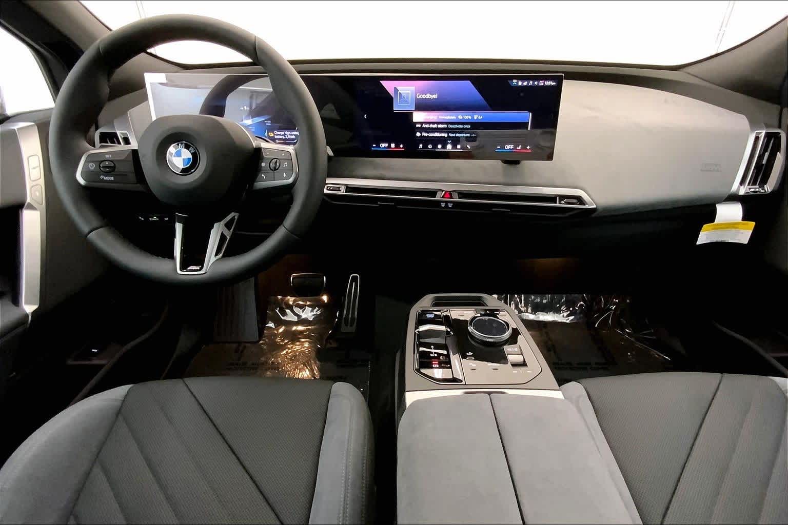 2026 BMW iX xDrive45