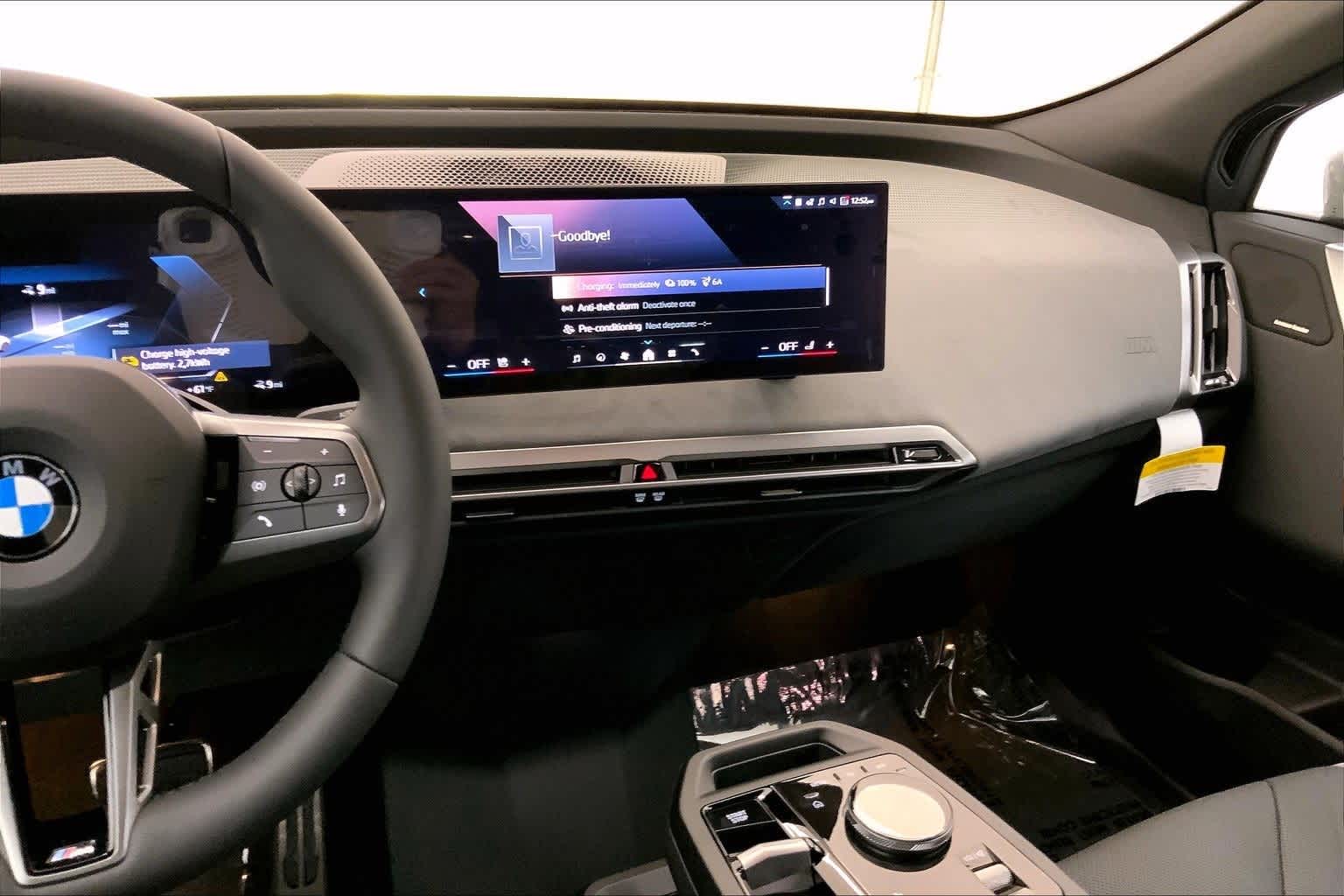 2026 BMW iX xDrive45