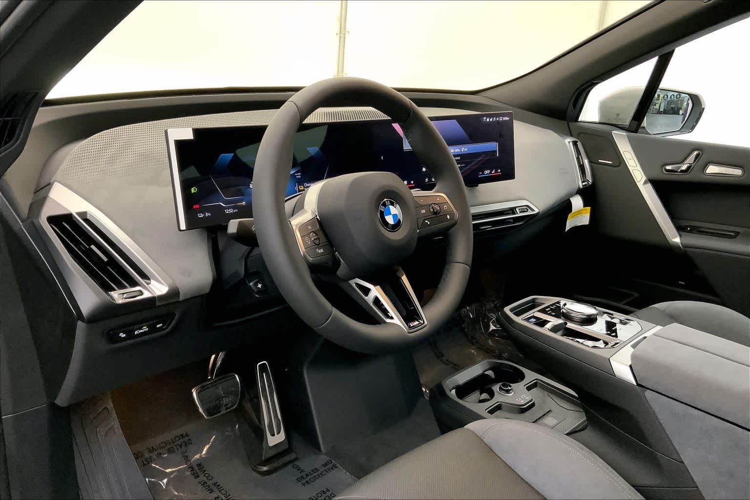 2026 BMW iX xDrive45