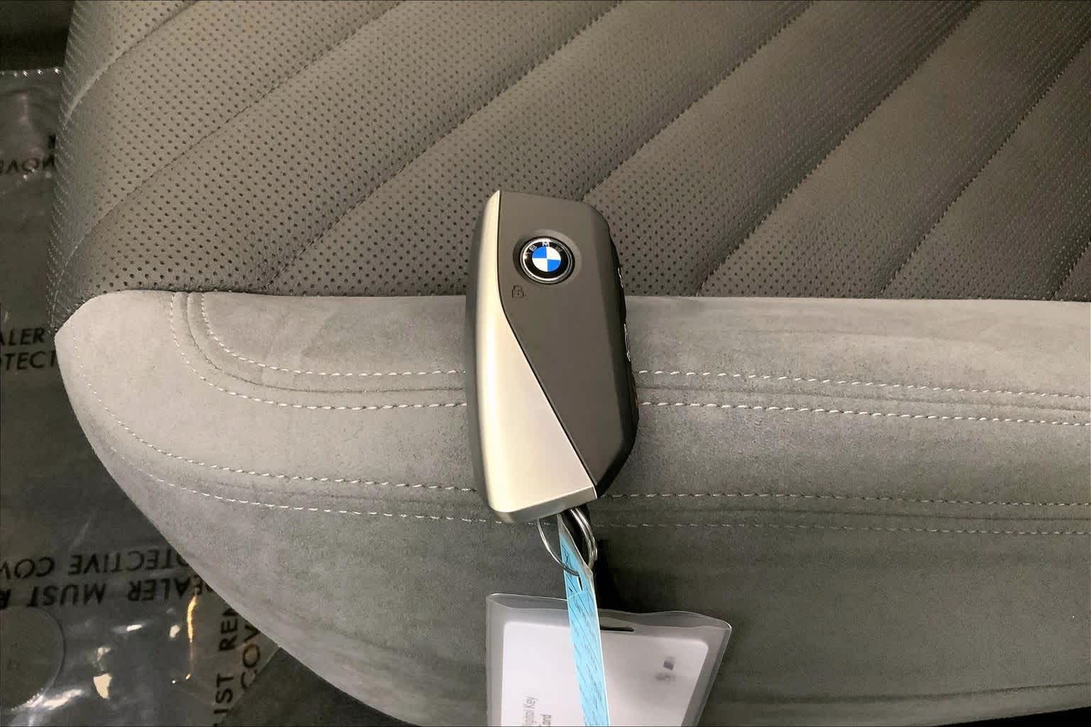 2026 BMW iX xDrive45