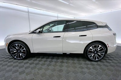 2026 BMW iX xDrive45