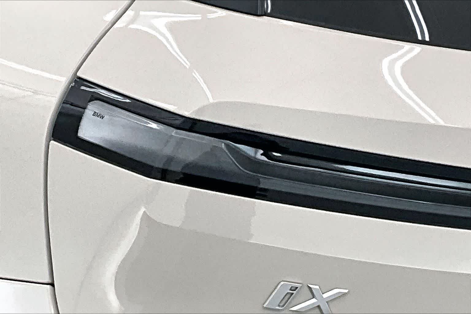 2026 BMW iX xDrive45