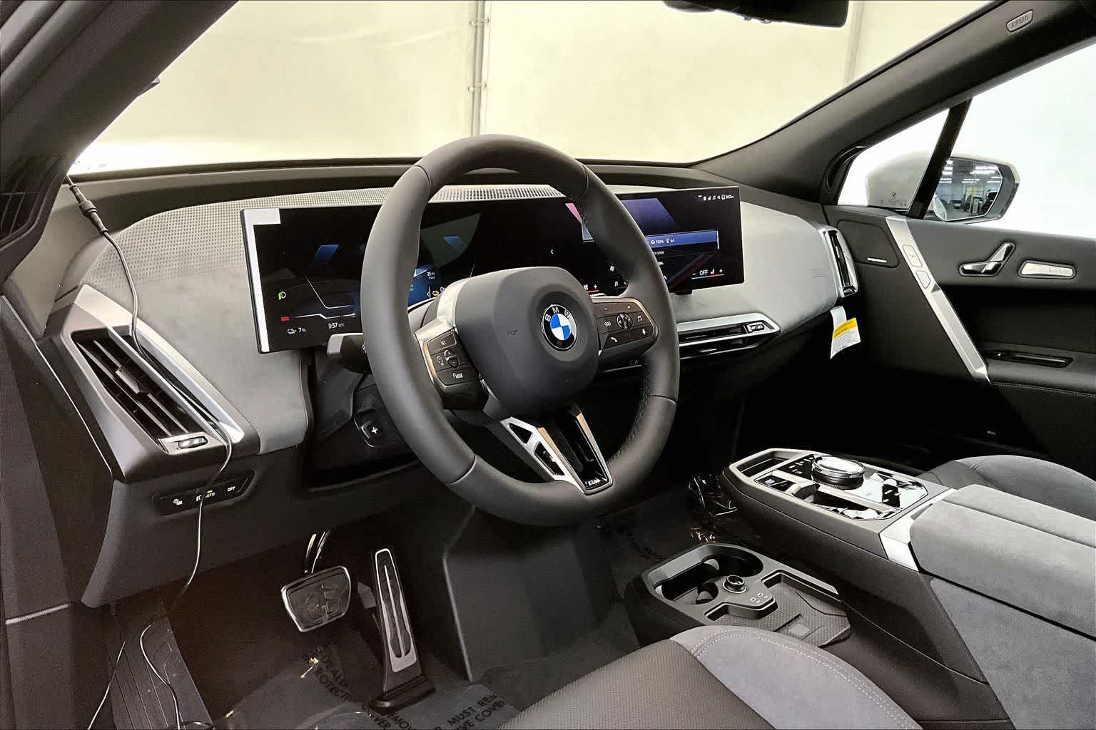 2026 BMW iX xDrive45