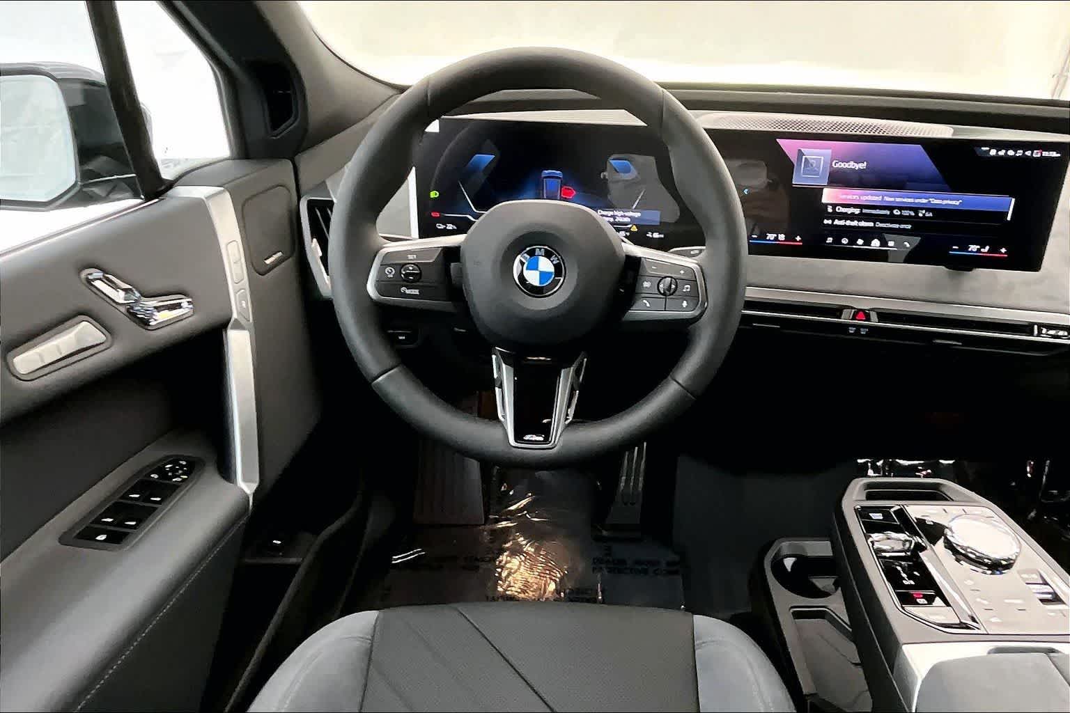 2026 BMW iX xDrive45