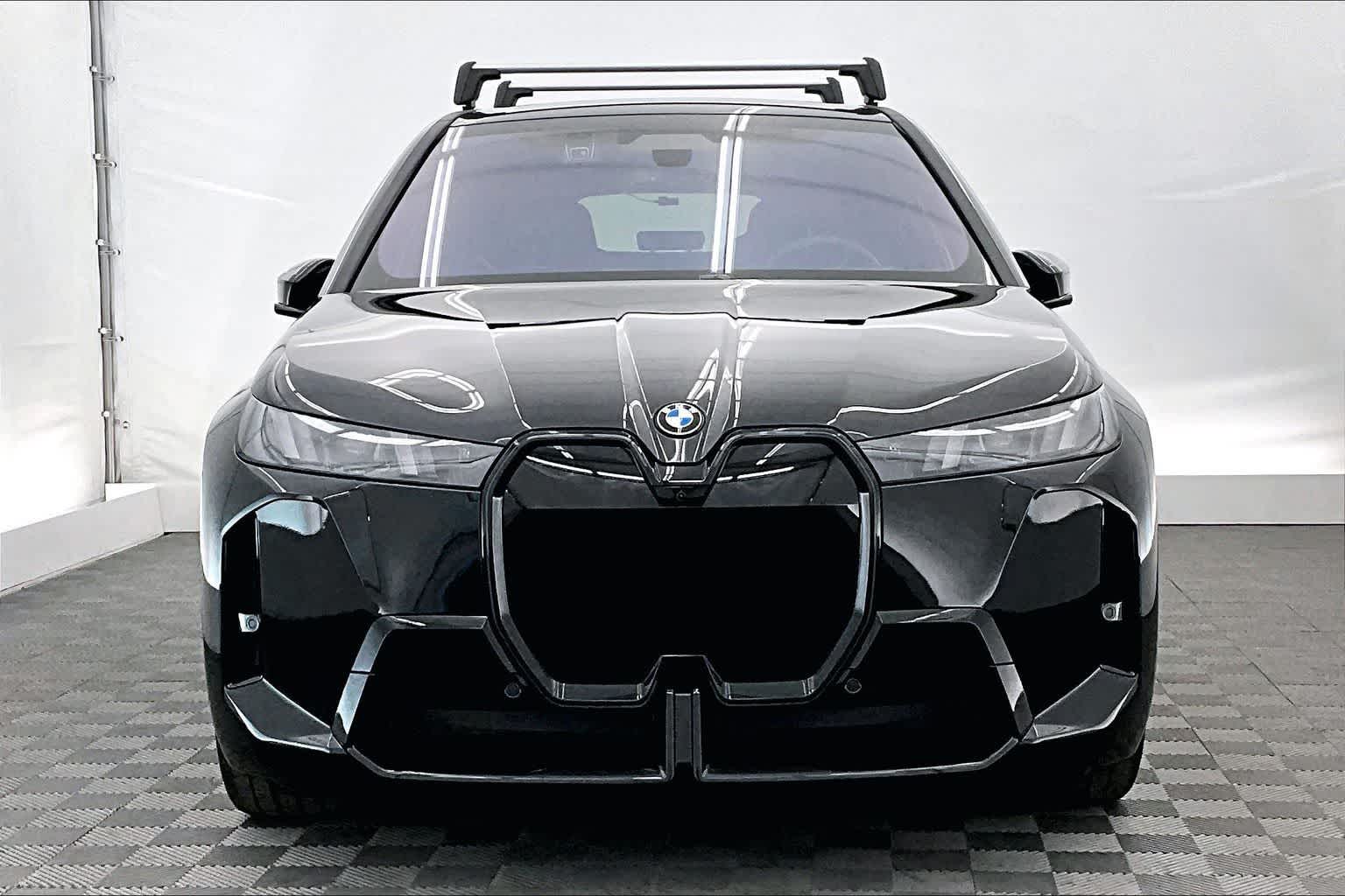 2026 BMW iX xDrive45
