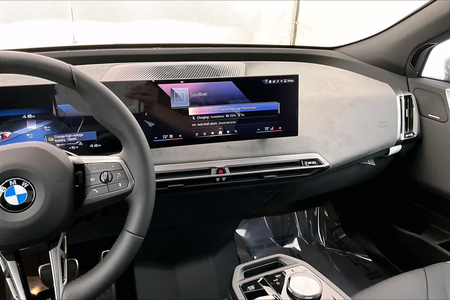 2026 BMW iX xDrive45