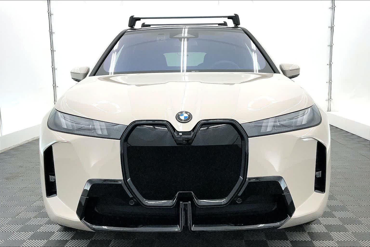 2026 BMW iX xDrive45