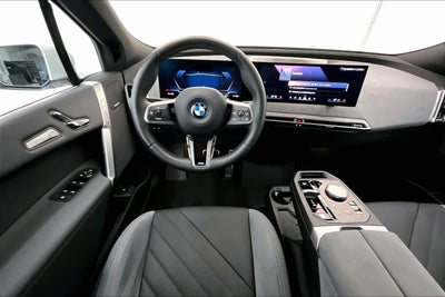 2026 BMW iX xDrive60