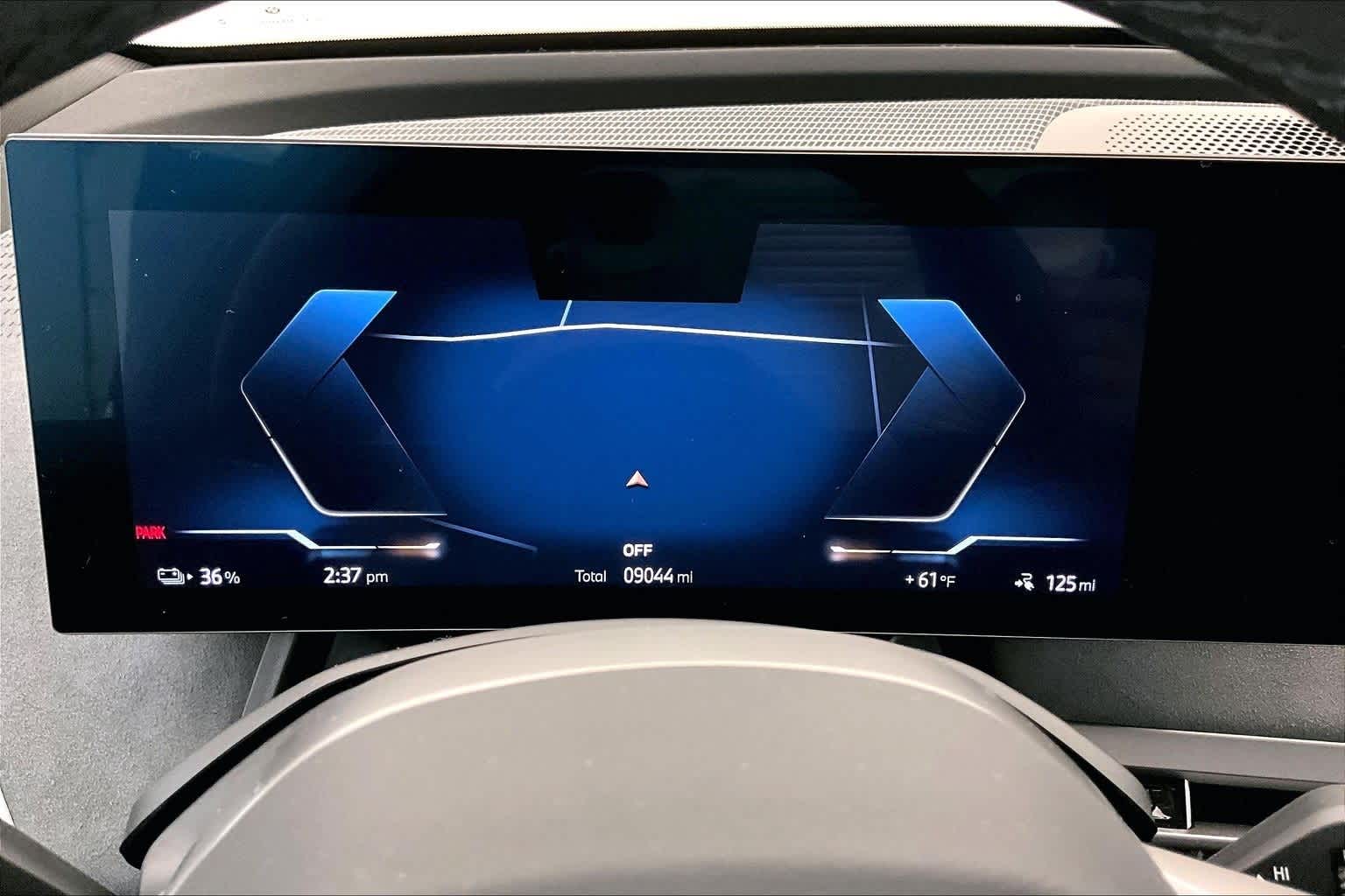 2026 BMW iX xDrive60