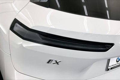 2026 BMW iX xDrive60