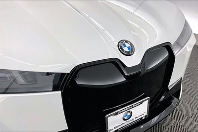 2026 BMW iX xDrive60