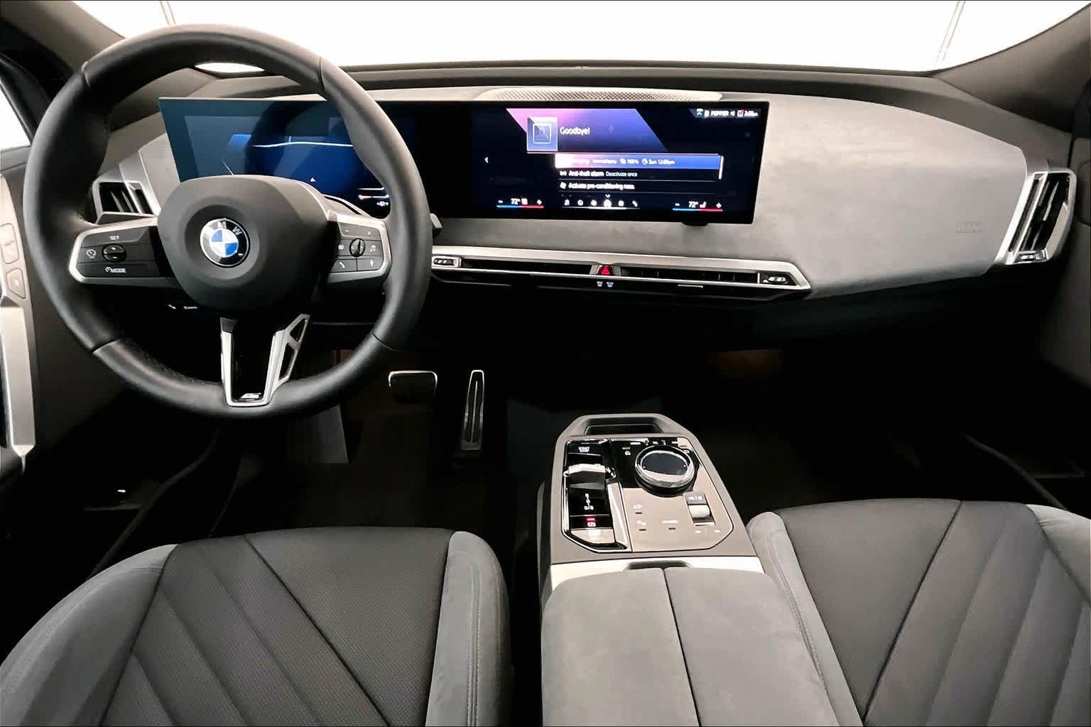 2026 BMW iX xDrive60
