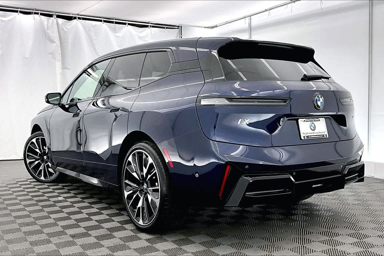 2026 BMW iX xDrive60