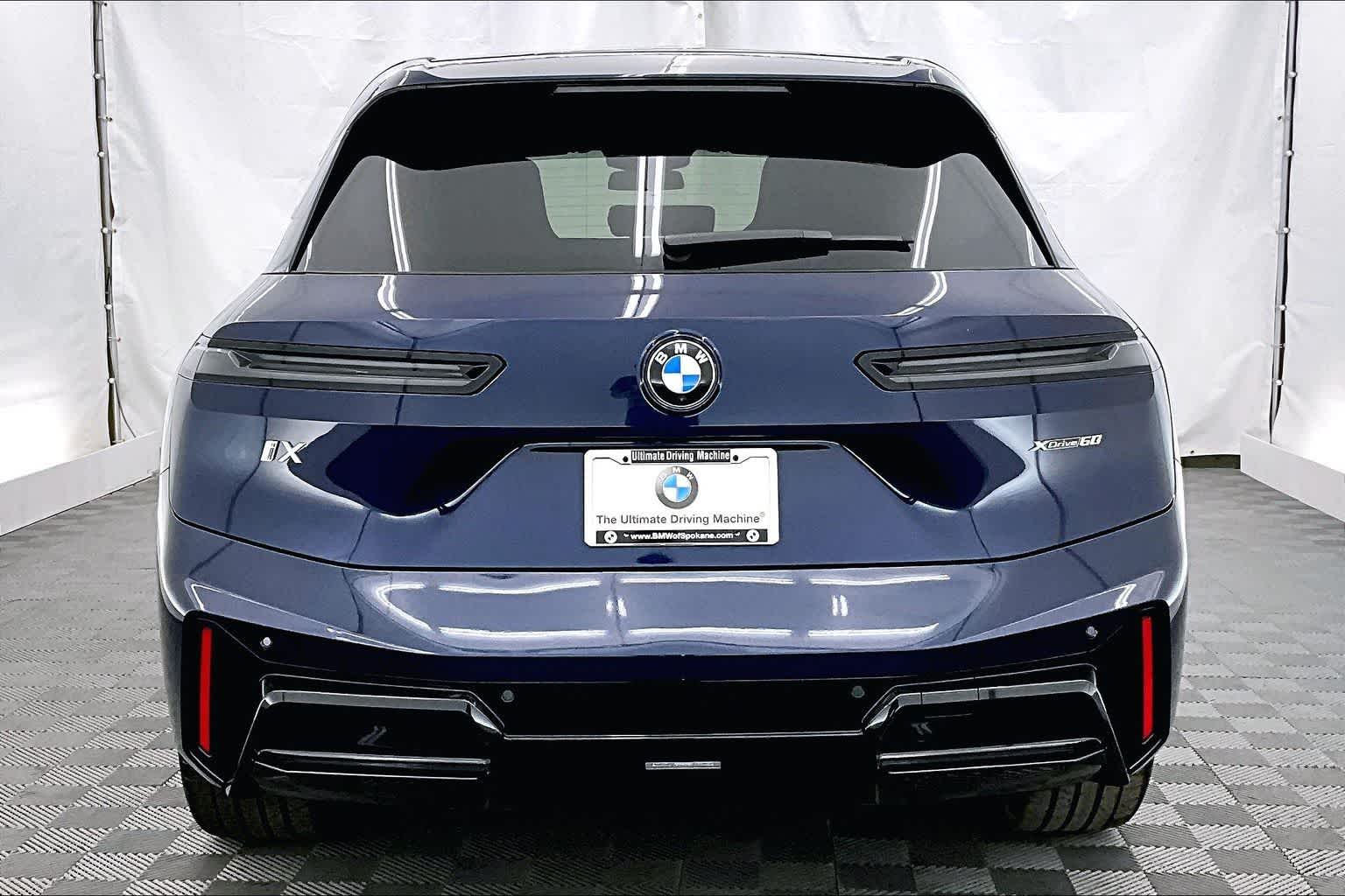 2026 BMW iX xDrive60