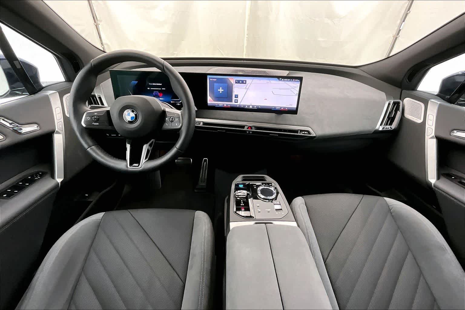 2026 BMW iX xDrive60