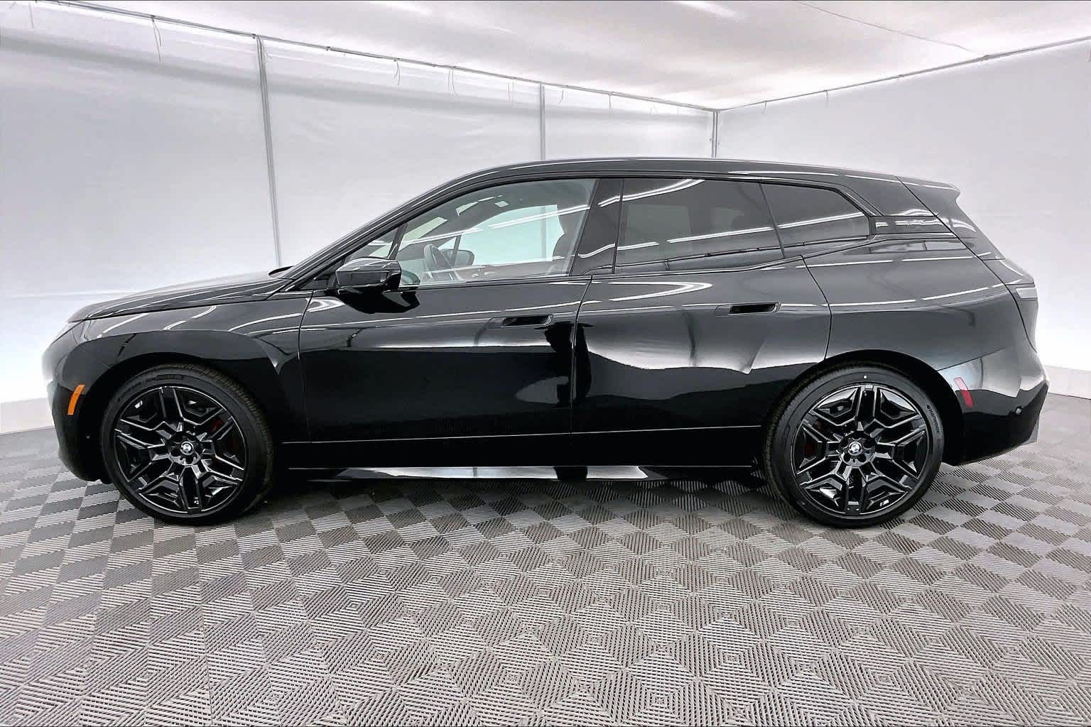2026 BMW iX xDrive60