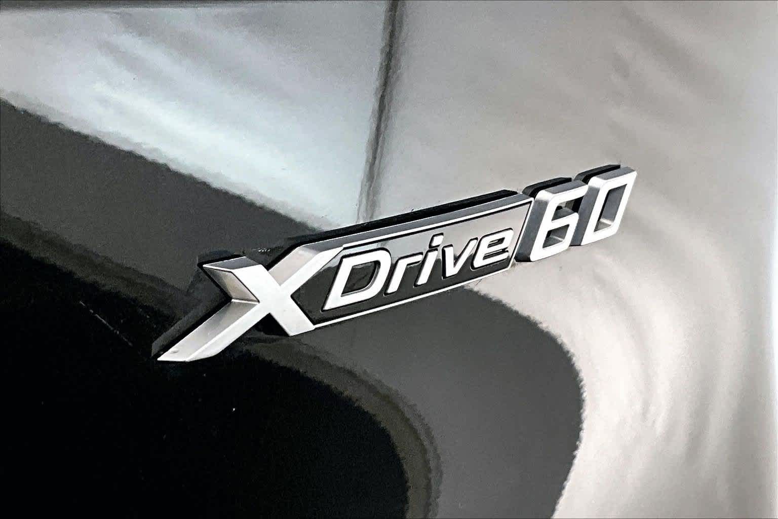 2026 BMW iX xDrive60