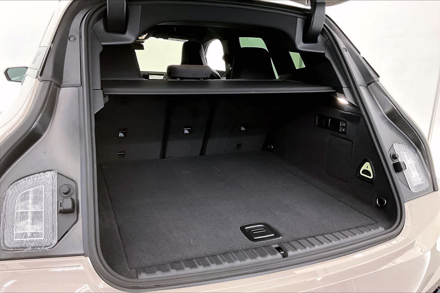 2026 BMW iX xDrive60