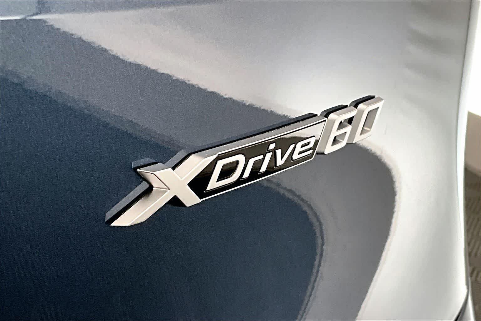 2026 BMW iX xDrive60