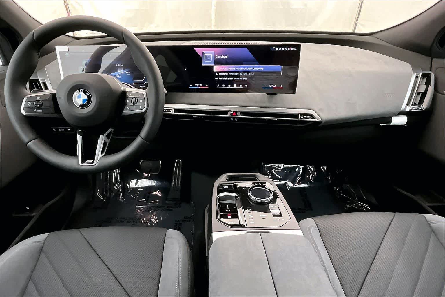 2026 BMW iX xDrive60