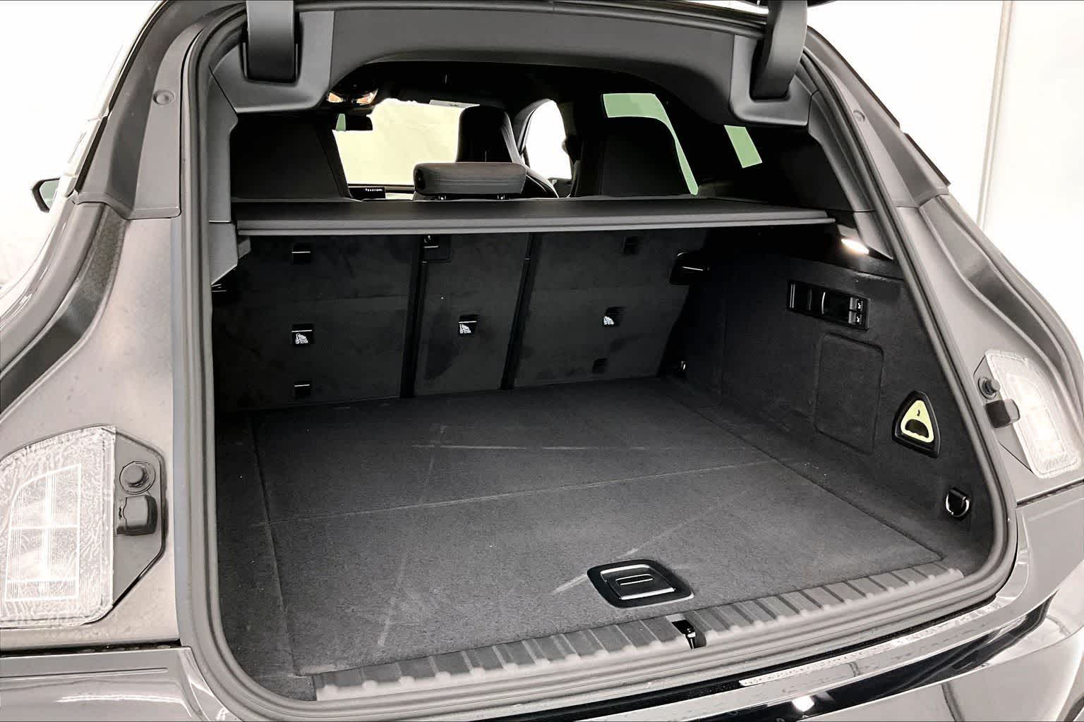 2026 BMW iX xDrive60