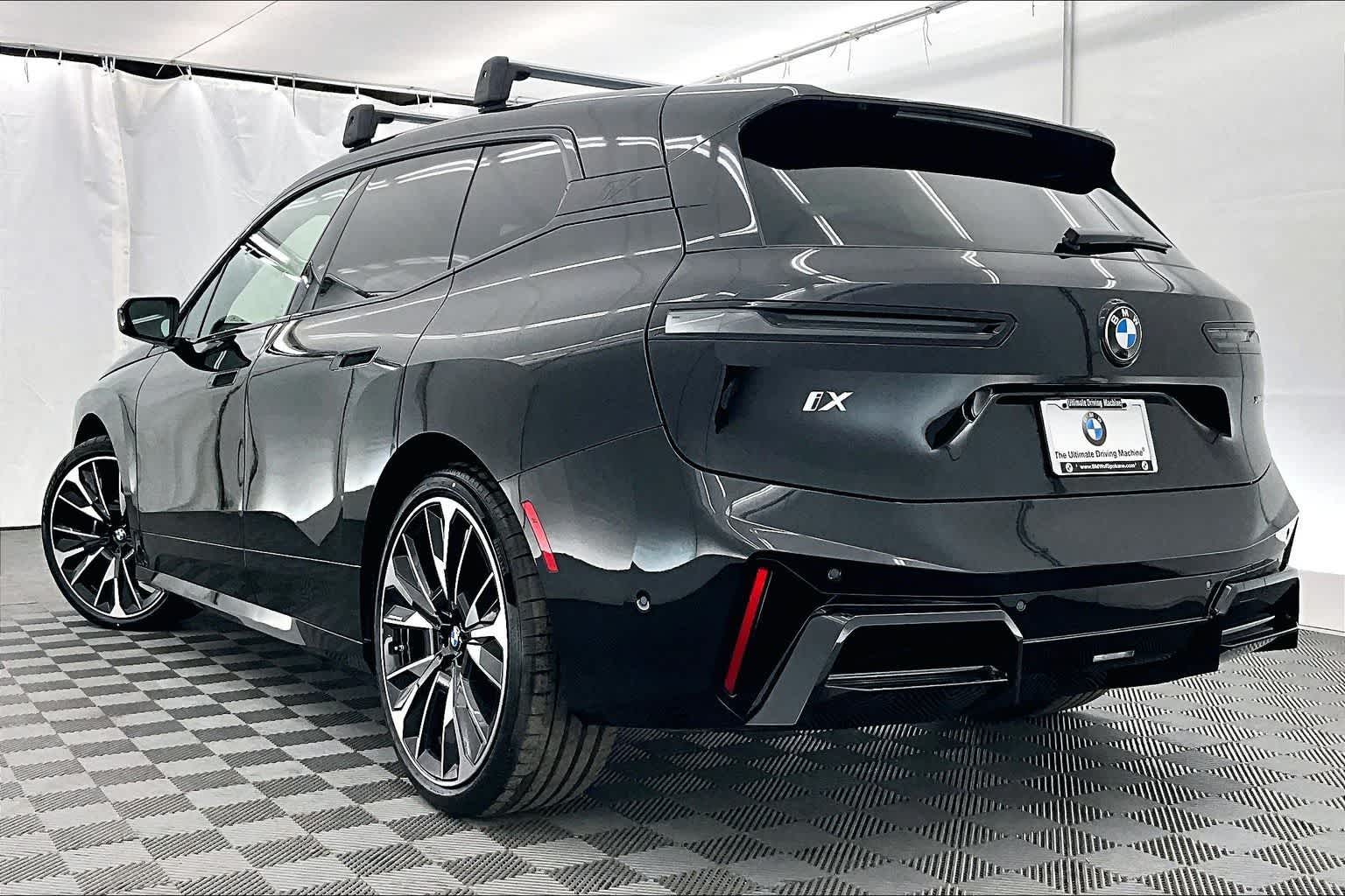 2026 BMW iX xDrive60