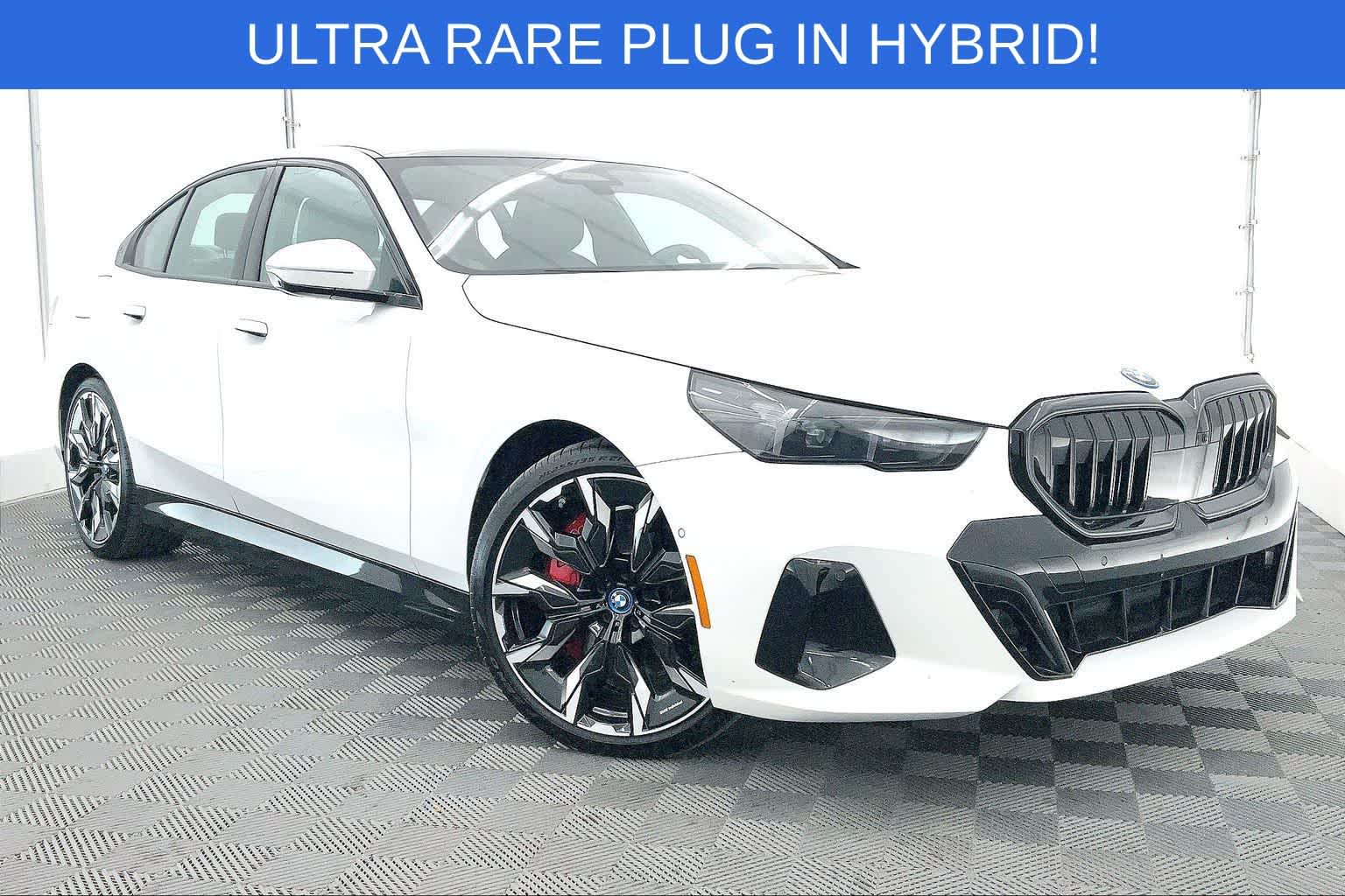 2025 BMW 550e 550e xDrive