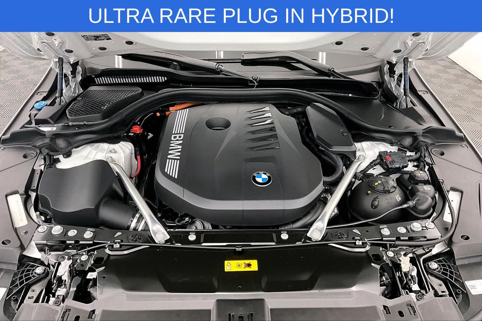 2025 BMW 550e 550e xDrive