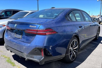 2026 BMW 550e 550e xDrive