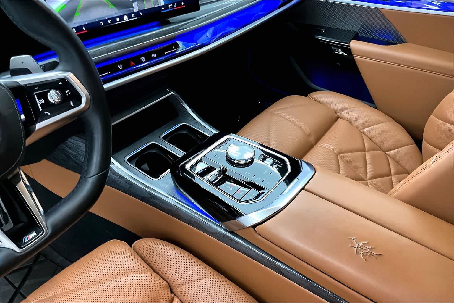 2023 BMW 740i 740i