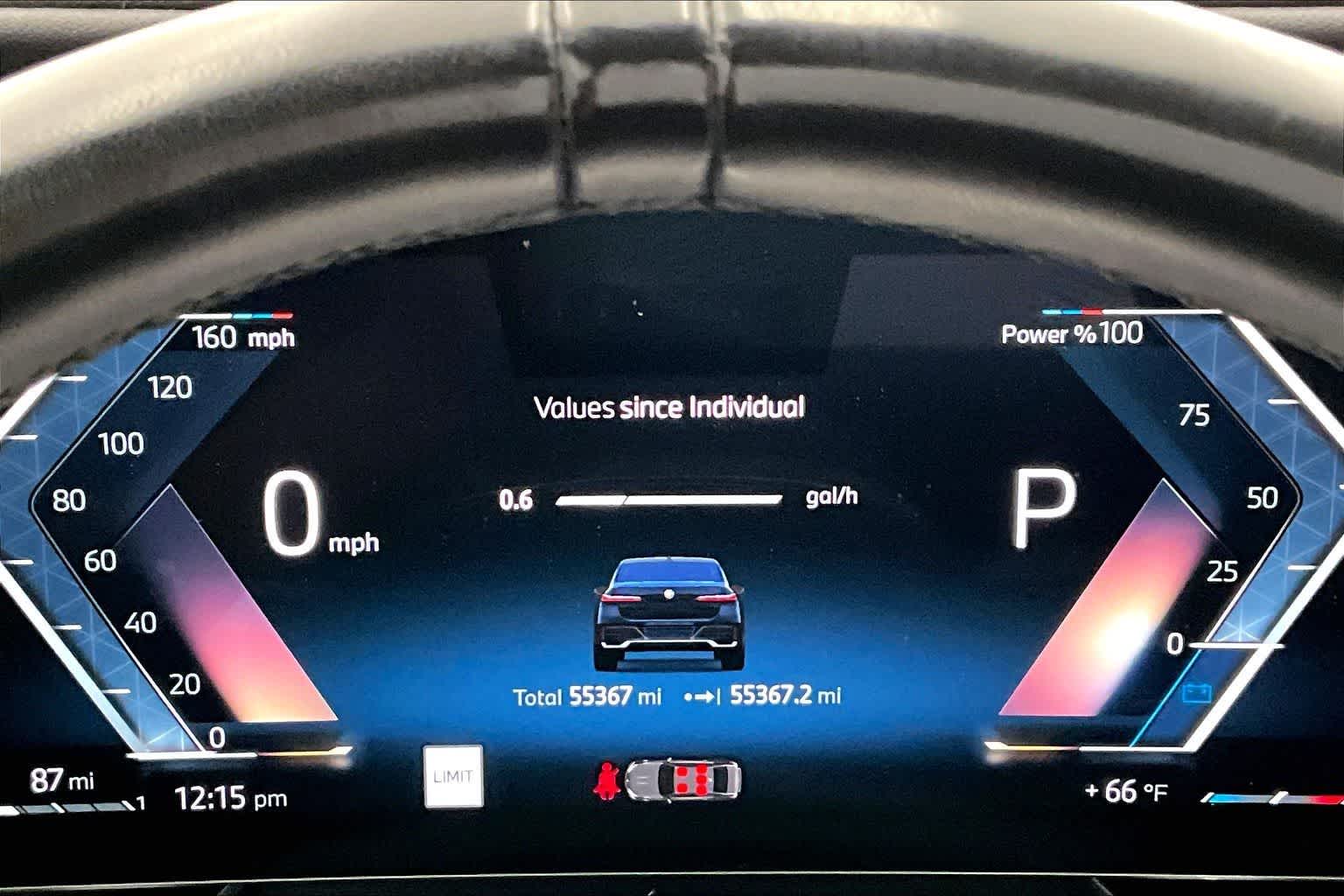 2023 BMW 740i 740i
