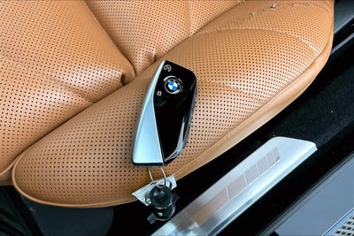 2023 BMW 740i 740i