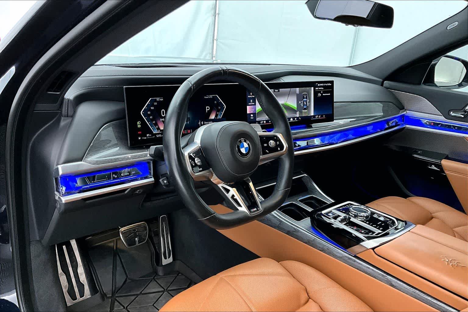 2023 BMW 740i 740i