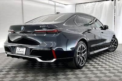 2023 BMW 740i 740i