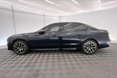 2023 BMW 740i 740i