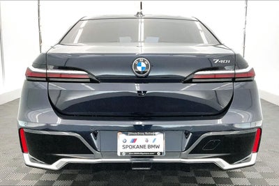 2023 BMW 740i 740i