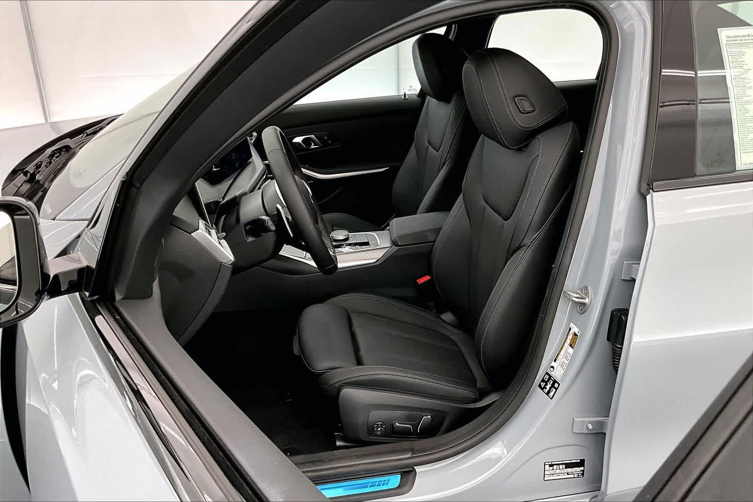 2026 BMW 330i 330i xDrive