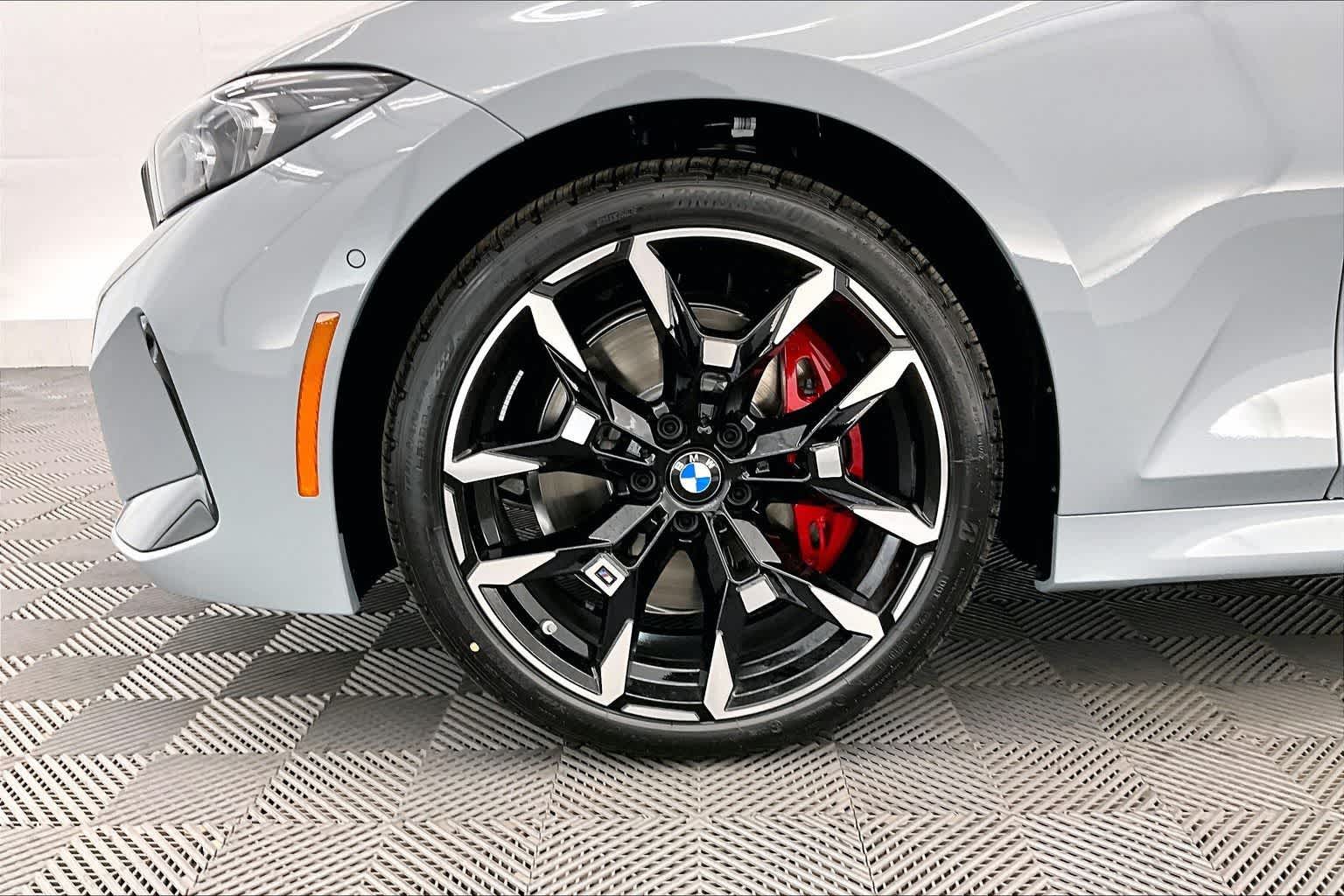 2026 BMW 330i 330i xDrive