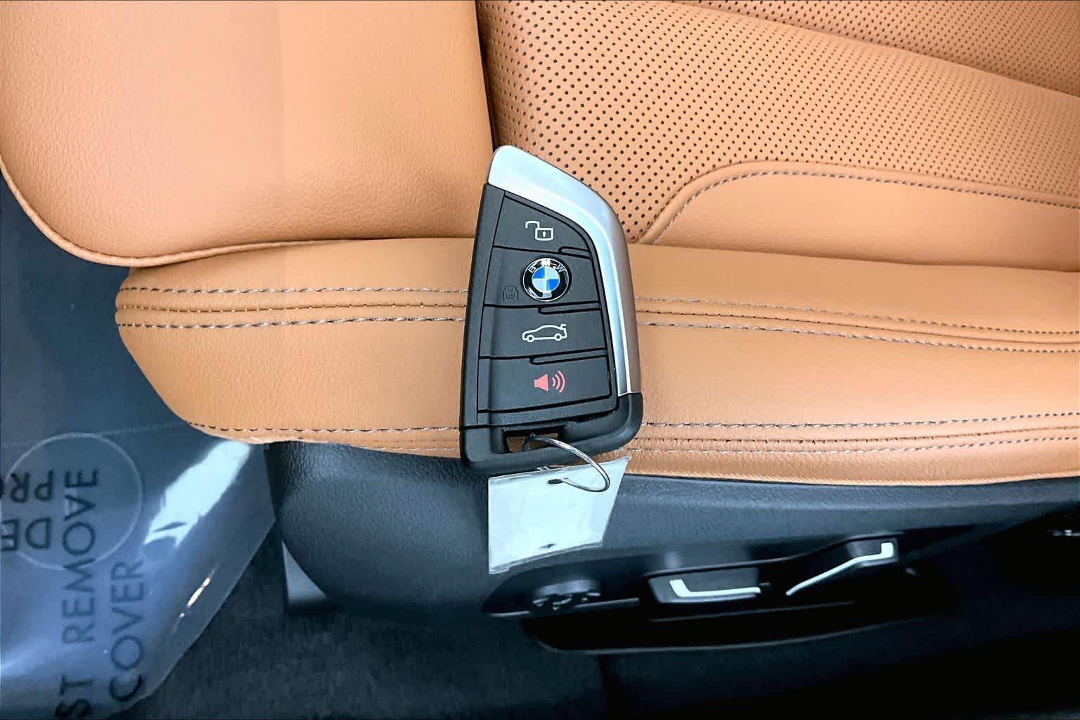2026 BMW 330i 330i xDrive