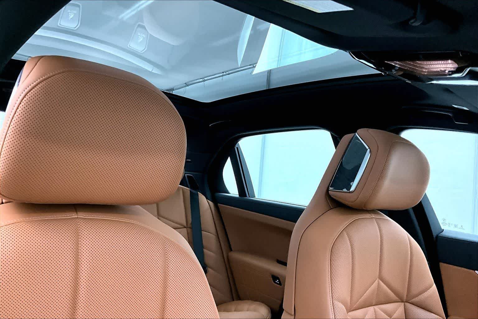 2024 BMW 740i 740i xDrive