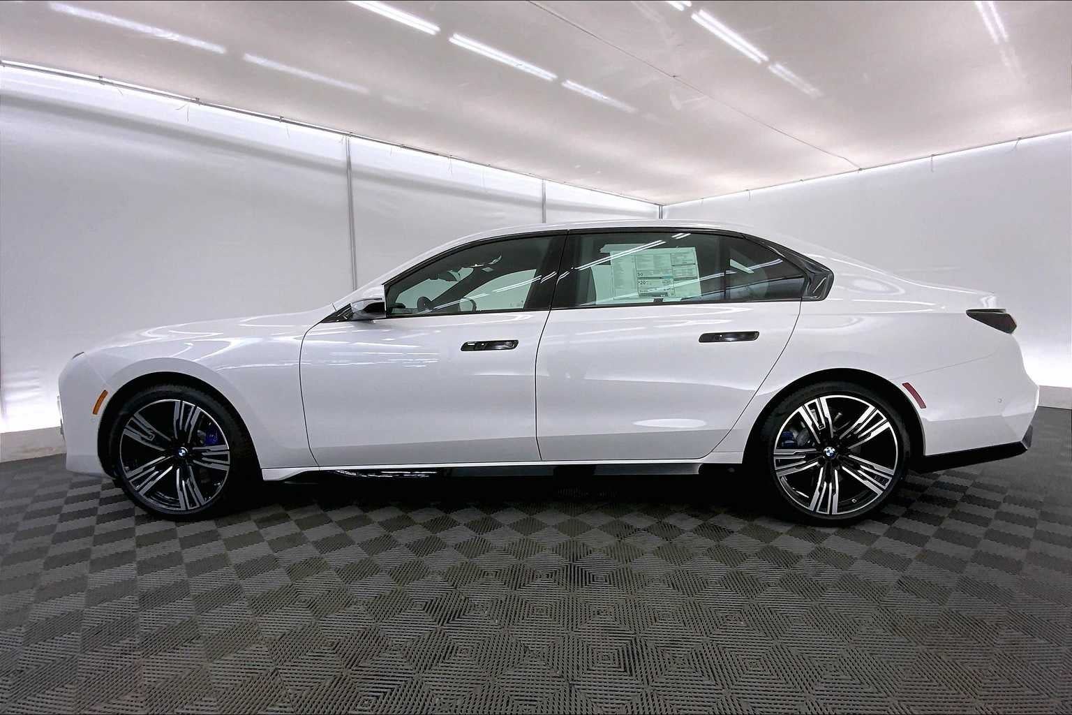 2025 BMW 7 Series 760i xDrive