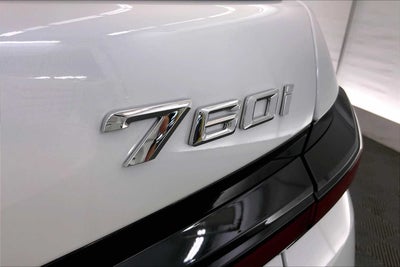 2025 BMW 7 Series 760i xDrive
