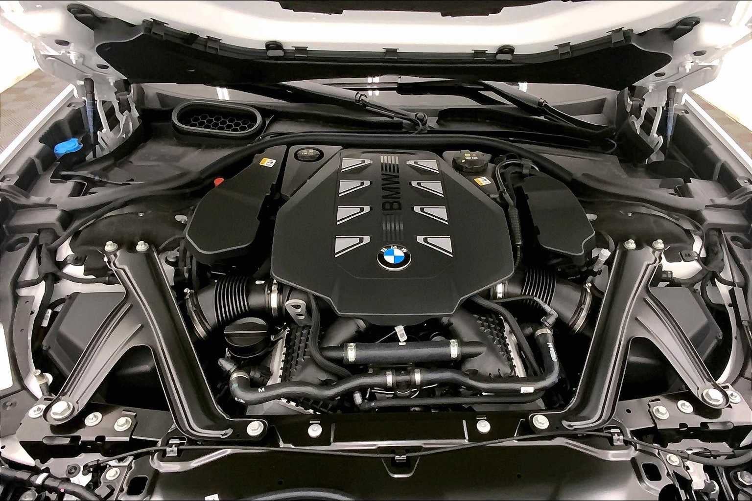 2025 BMW 7 Series 760i xDrive