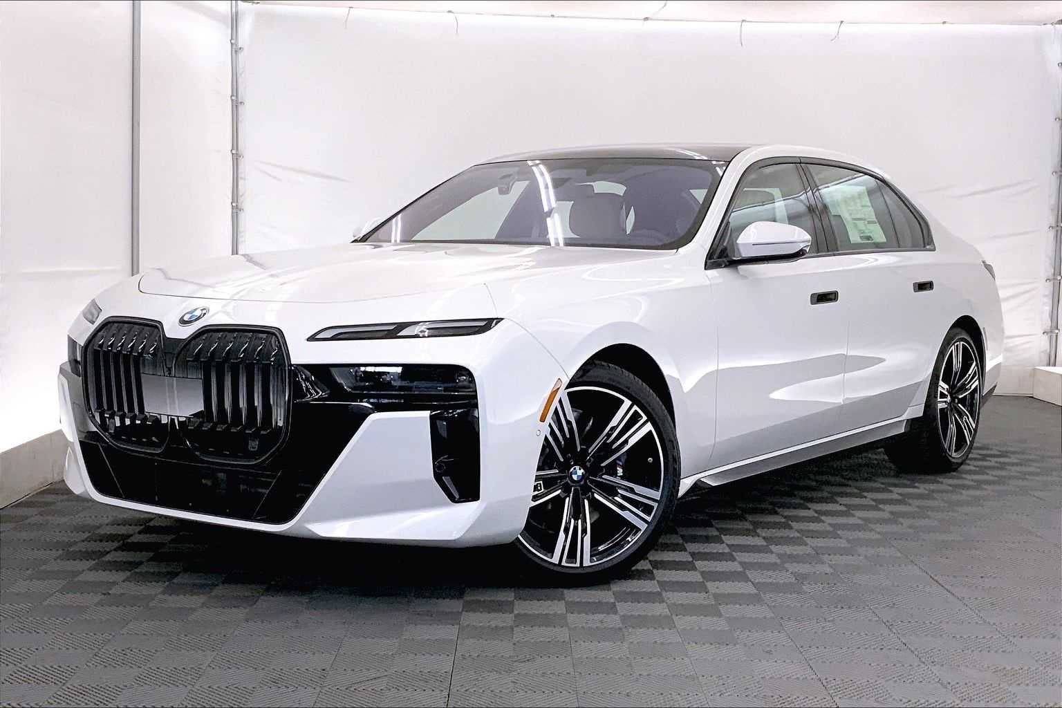 2025 BMW 7 Series 760i xDrive