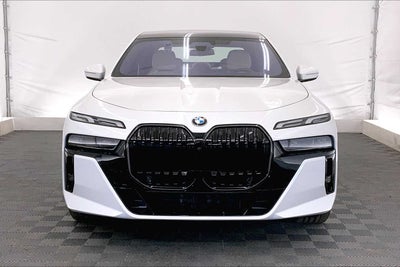 2025 BMW 7 Series 760i xDrive